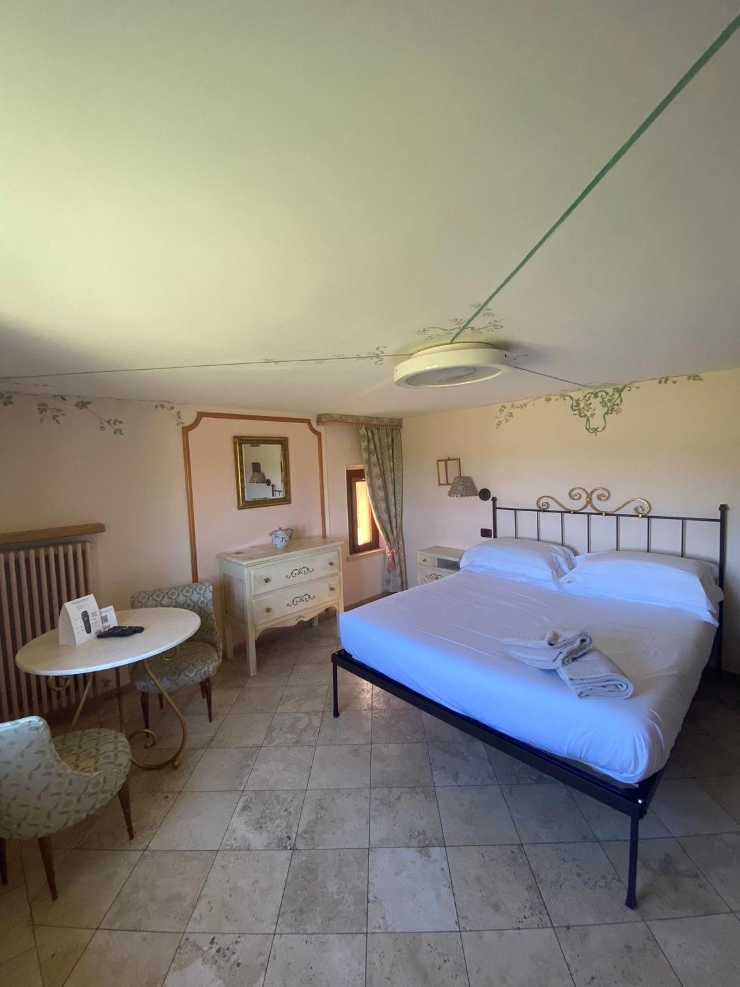 مبيت وإفطار Unica Assisi Agri-Charming House المظهر الخارجي الصورة